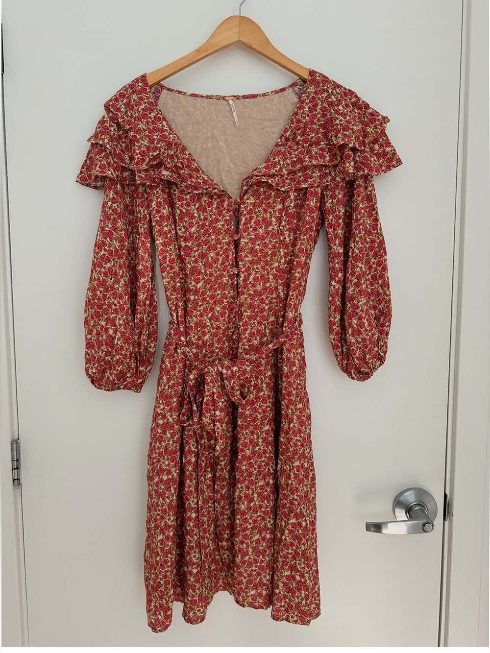 Free People Manga Femme Botton Front 3/4 Ruffle Midi